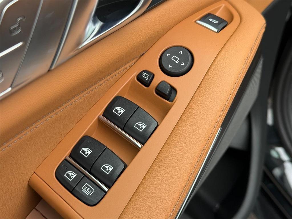 new 2026 BMW X7 car, priced at $96,550