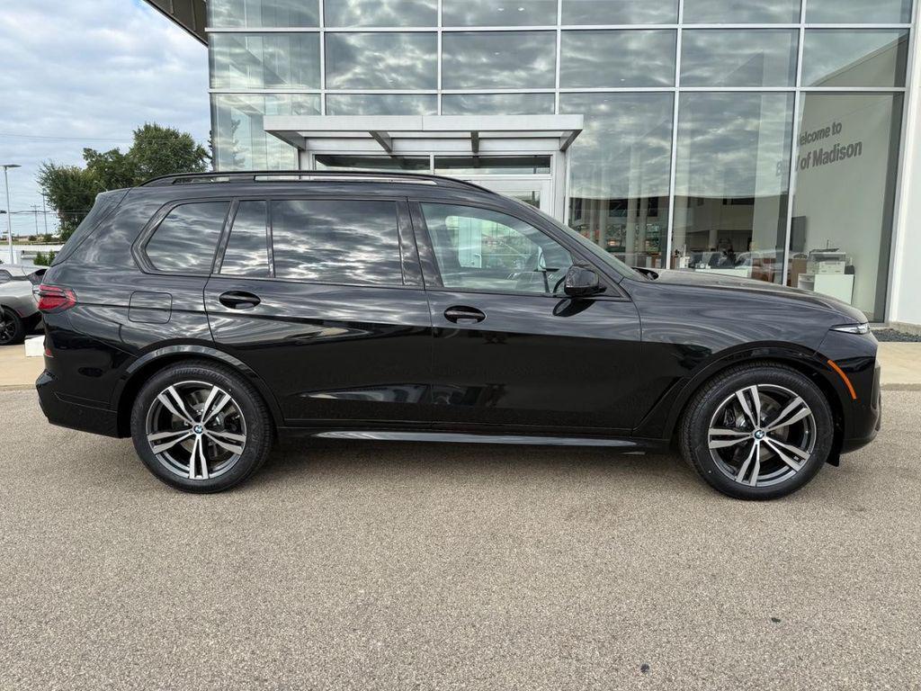 new 2026 BMW X7 car, priced at $121,974