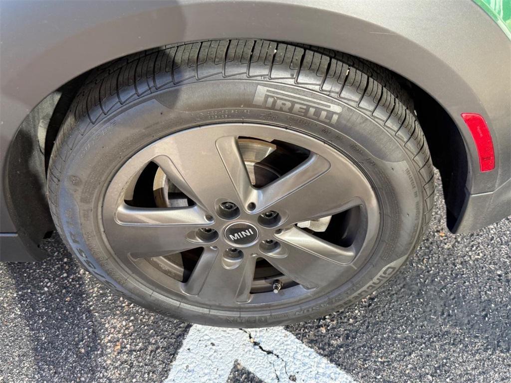 used 2022 MINI Hardtop car, priced at $19,995