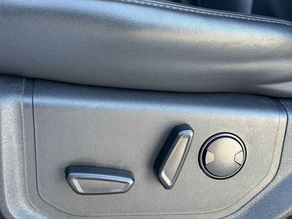 used 2024 Ford Expedition Max car, priced at $38,213