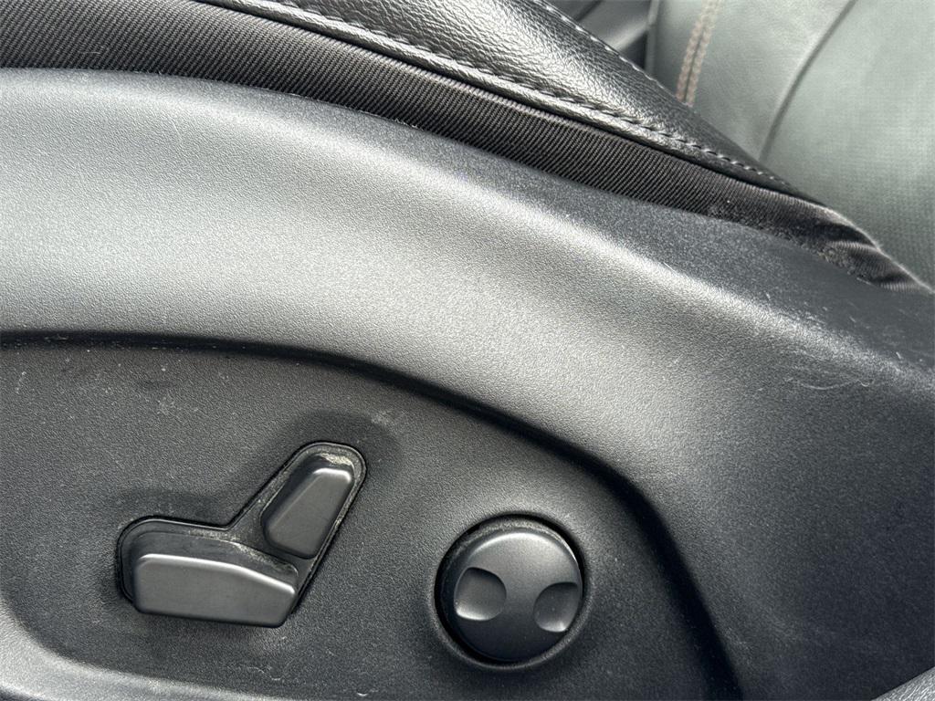 used 2022 Jeep Compass car, priced at $21,926