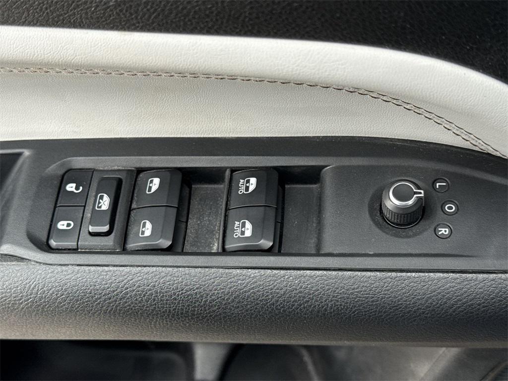 used 2022 Jeep Compass car, priced at $21,926