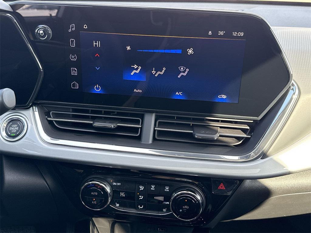 new 2026 Chevrolet Trax car, priced at $25,462