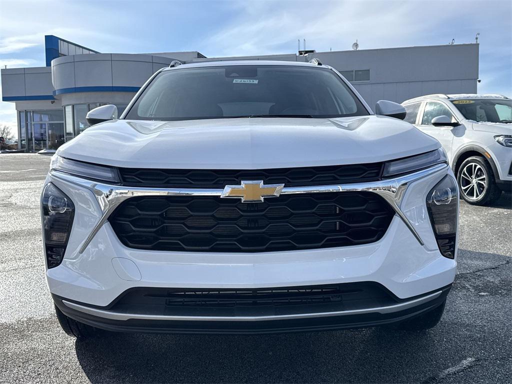 new 2026 Chevrolet Trax car, priced at $25,462