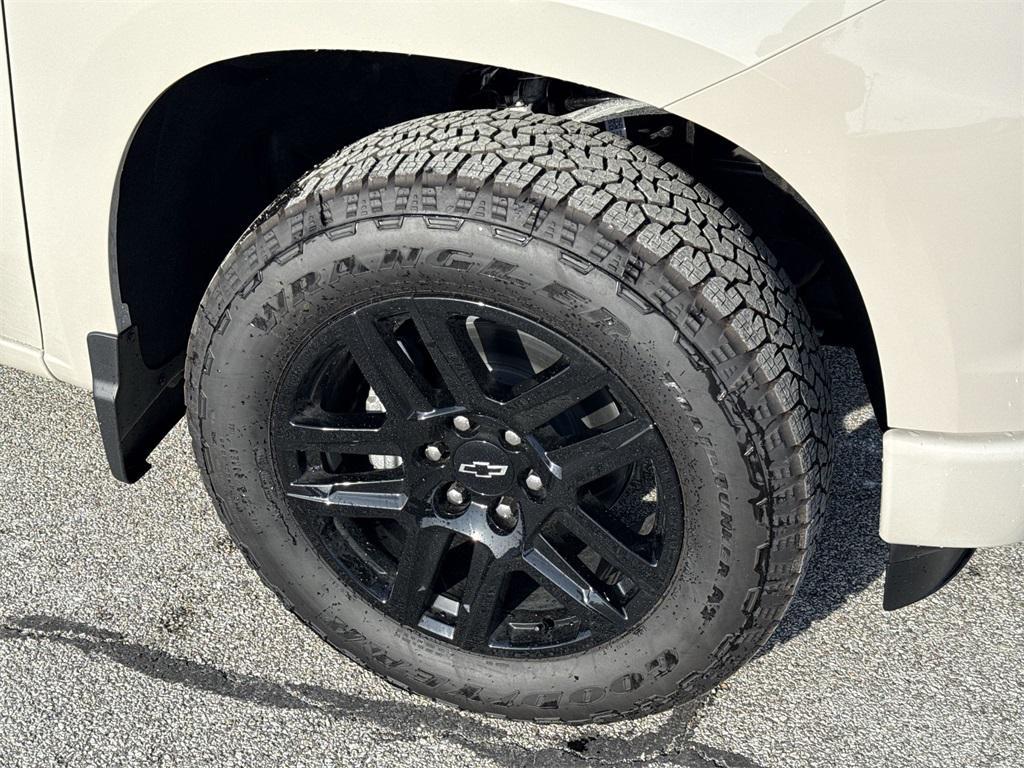 new 2026 Chevrolet Silverado 1500 car, priced at $48,421
