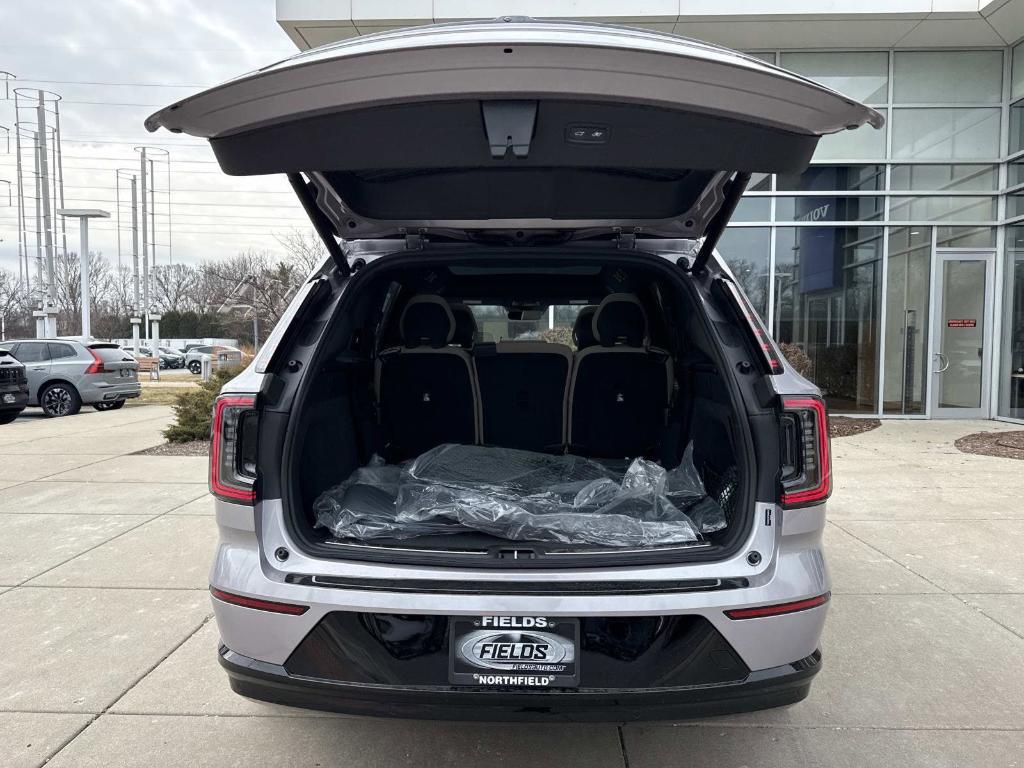 new 2026 Volvo EX90 car, priced at $95,590