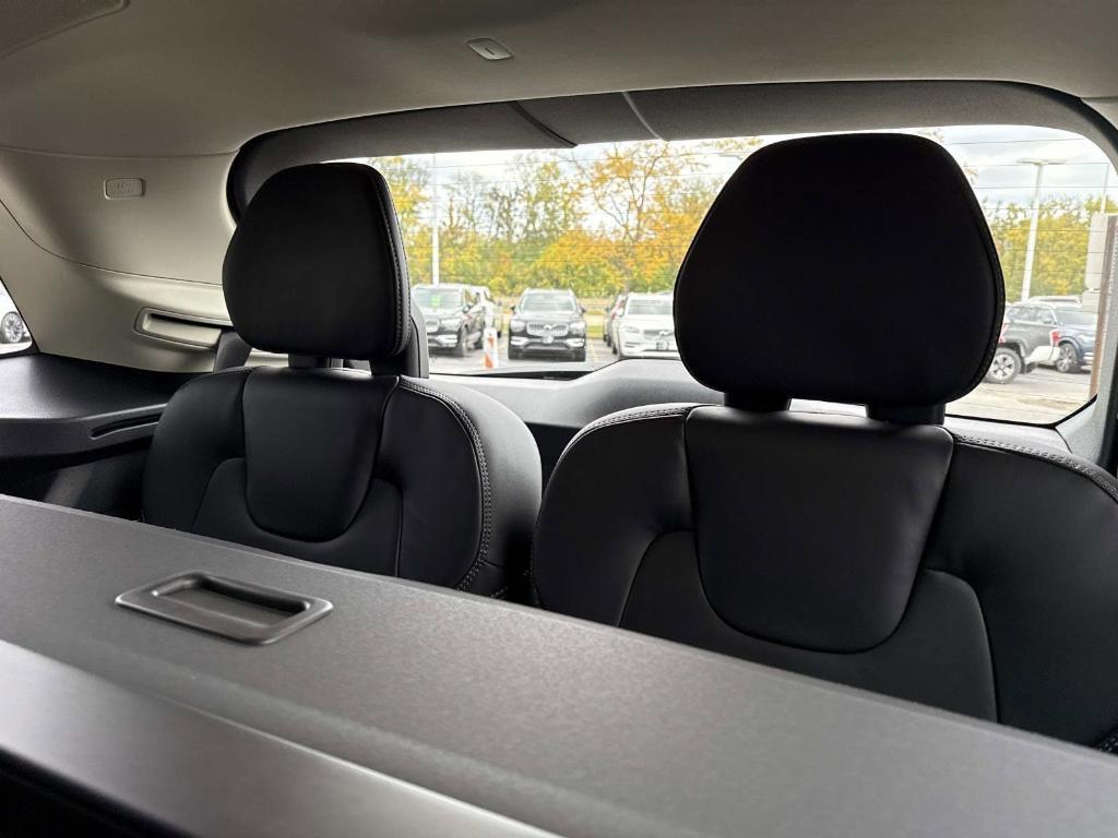 new 2026 Volvo XC90 car, priced at $75,955