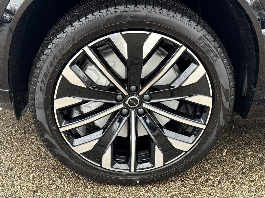 new 2026 Volvo XC90 Plug-In Hybrid car, priced at $81,875