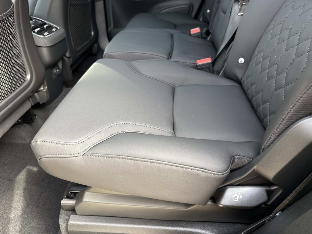 new 2026 Volvo XC90 car, priced at $71,825