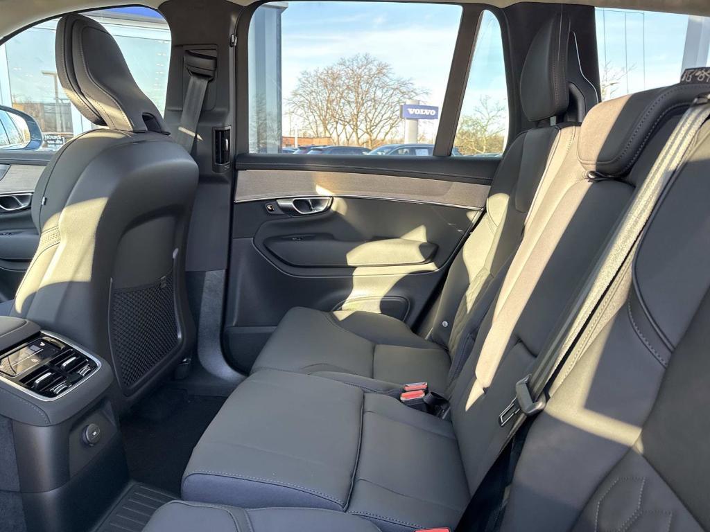 new 2026 Volvo XC90 Plug-In Hybrid car, priced at $81,875