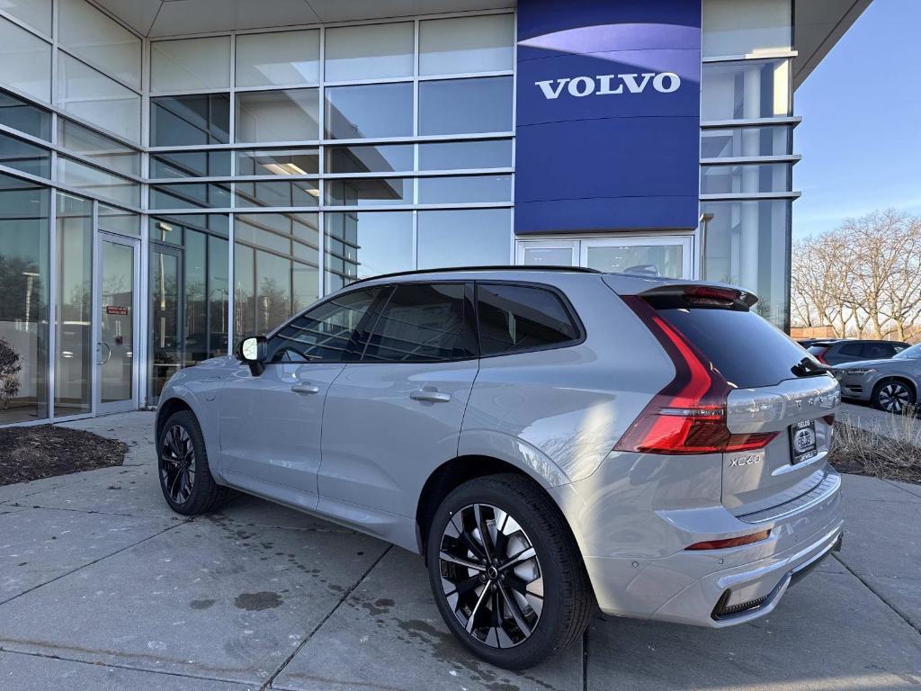 new 2026 Volvo XC60 Plug-In Hybrid car, priced at $69,285