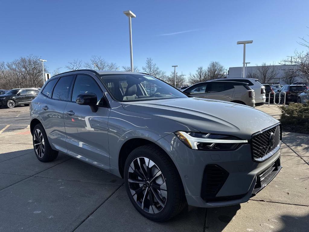 new 2026 Volvo XC60 Plug-In Hybrid car, priced at $69,875