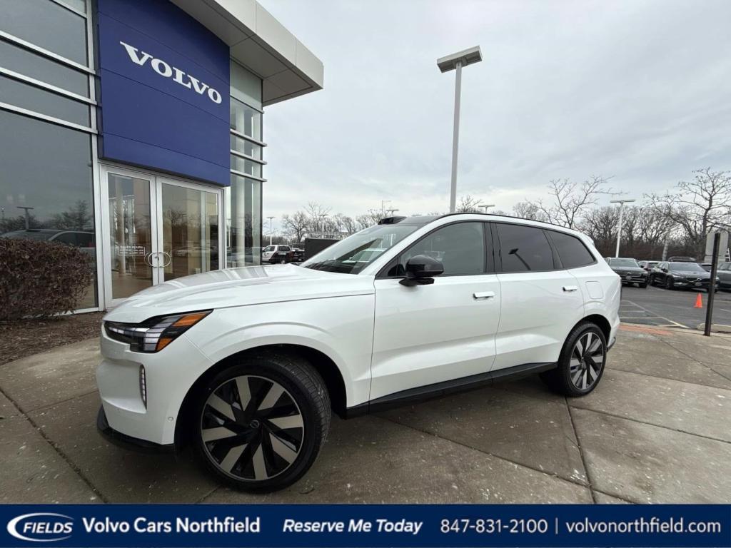 new 2025 Volvo EX90 car