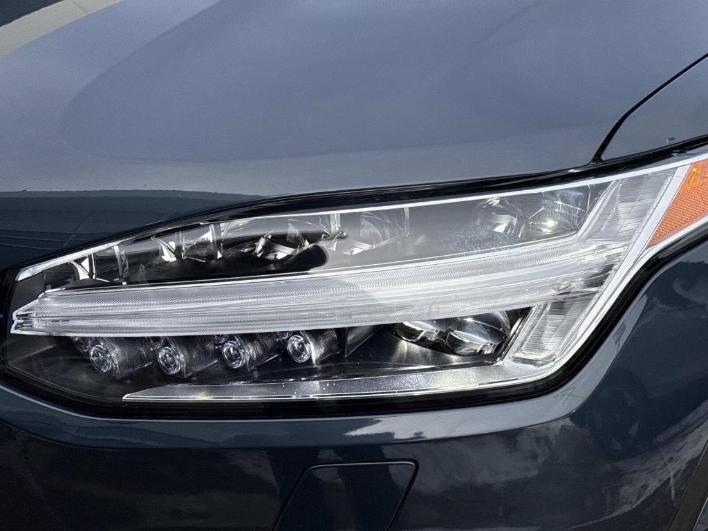 used 2023 Volvo XC90 car, priced at $41,237