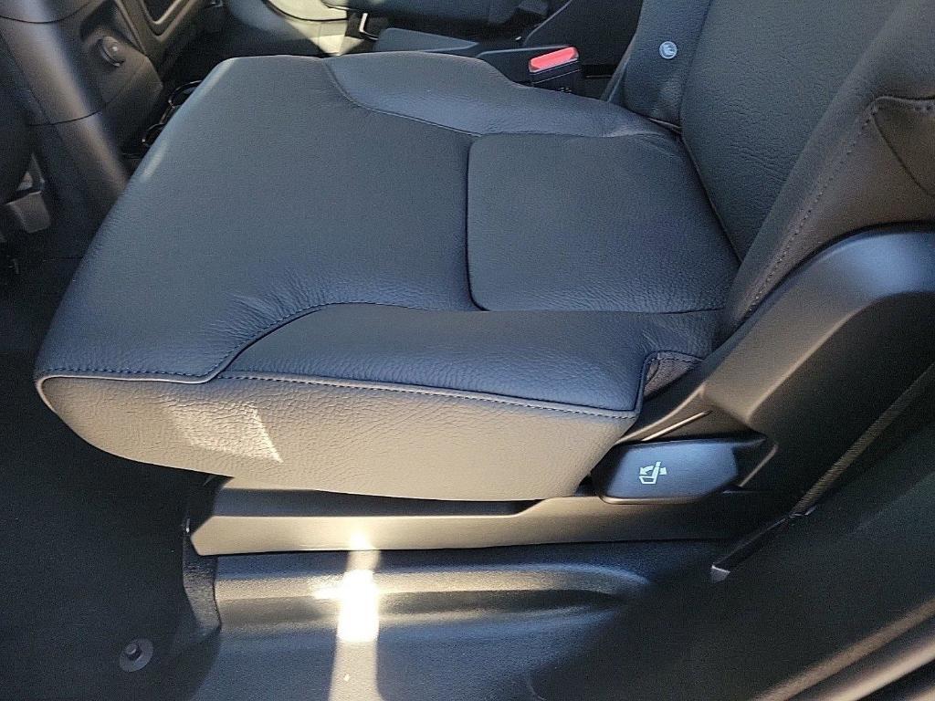 used 2025 Volvo XC90 Plug-In Hybrid car, priced at $78,065