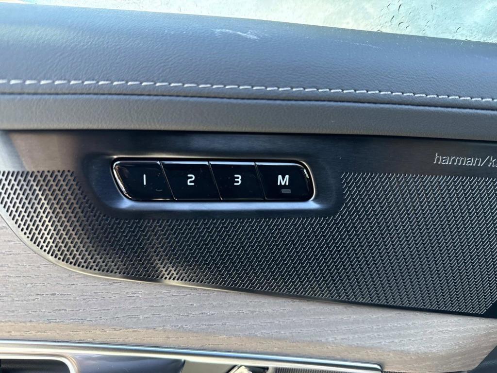 new 2026 Volvo XC90 car, priced at $68,605