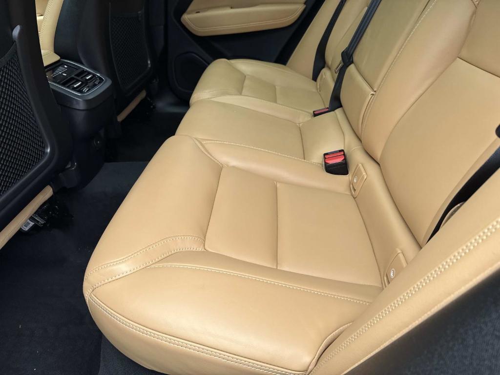 used 2022 Volvo XC60 car, priced at $25,345