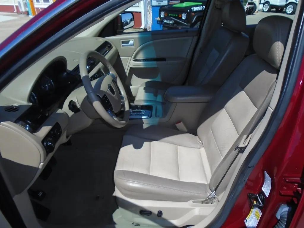 used 2007 Mercury Montego car, priced at $5,975