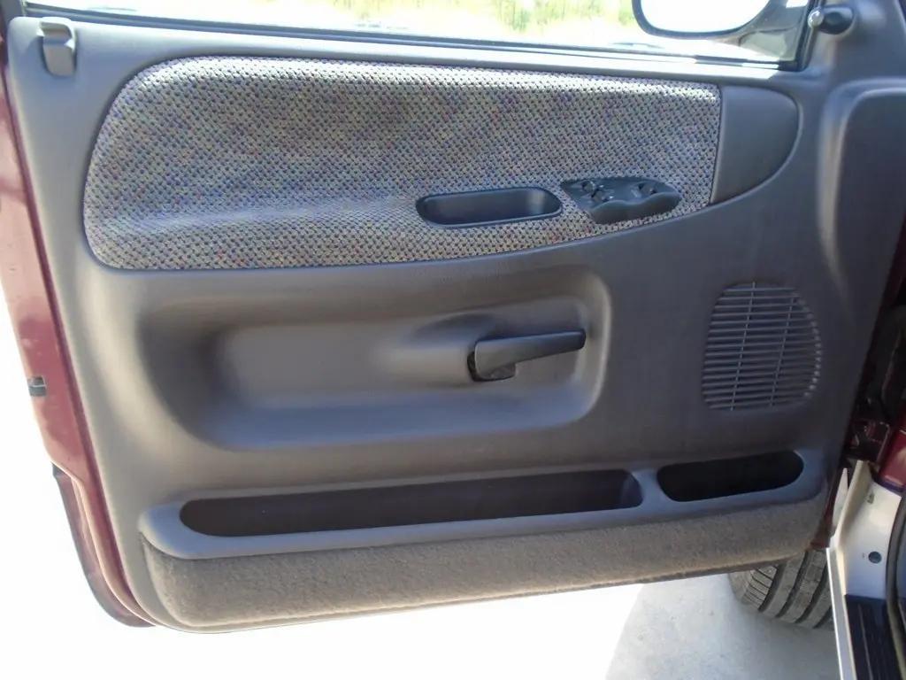used 2000 Dodge Ram 1500 car, priced at $7,975