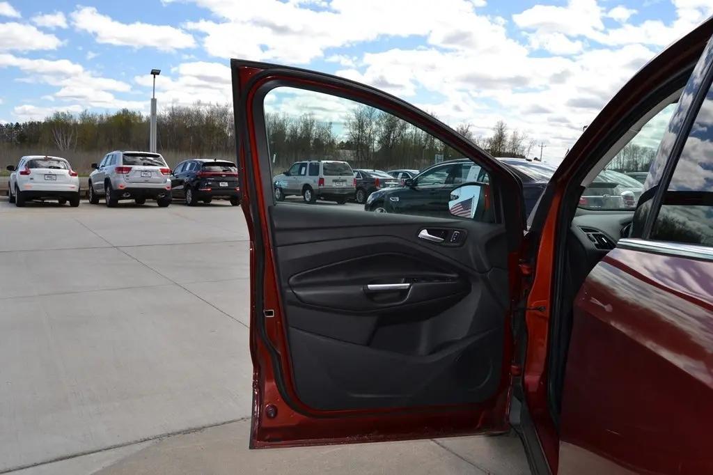 used 2014 Ford Escape car, priced at $10,975