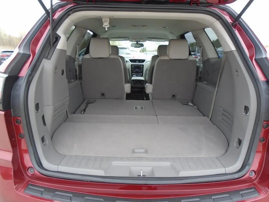 used 2016 Chevrolet Traverse car, priced at $9,975
