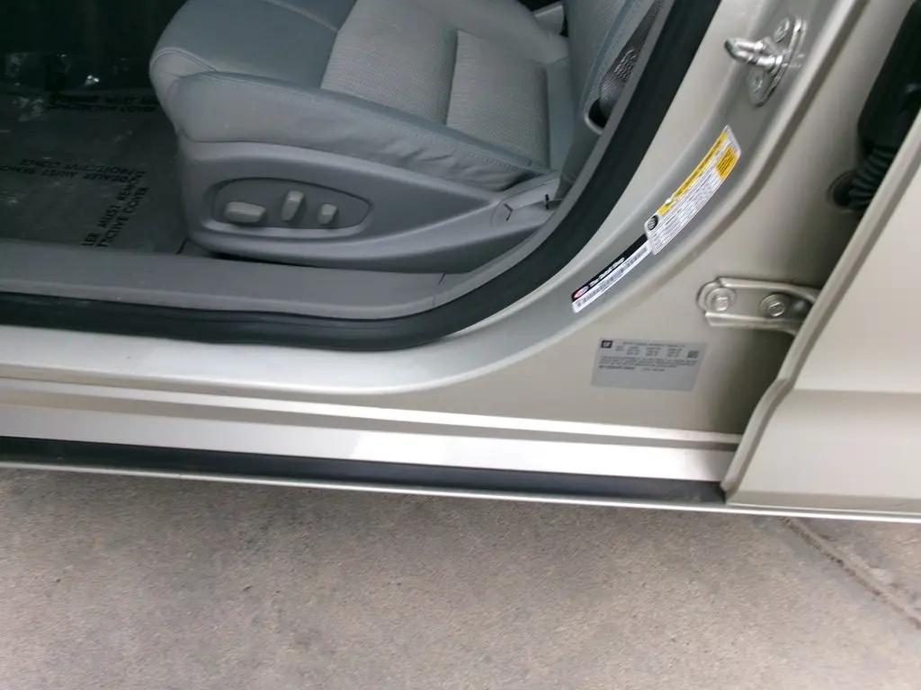 used 2015 Chevrolet Impala car, priced at $11,475