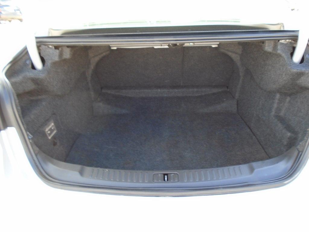 used 2015 Chevrolet Malibu car, priced at $9,925