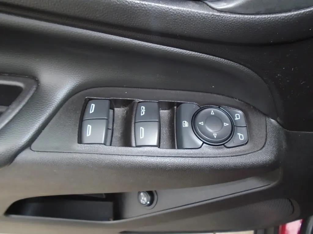 used 2019 Chevrolet Equinox car, priced at $16,675
