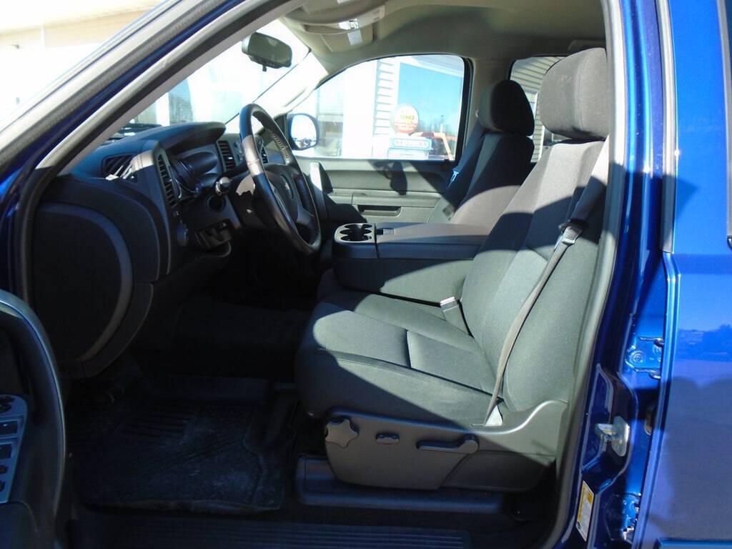 used 2013 Chevrolet Silverado 1500 car, priced at $15,975