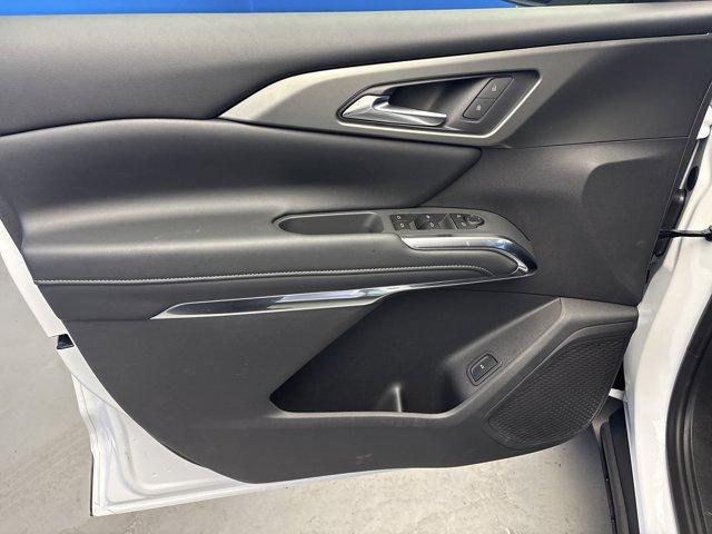 new 2026 Chevrolet Traverse car, priced at $40,217