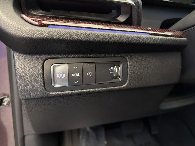 used 2024 Chevrolet Traverse car, priced at $47,995