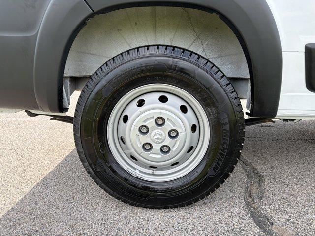 used 2023 Ram ProMaster 2500 car, priced at $32,000