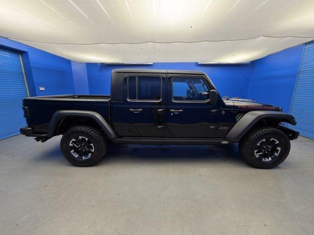 used 2024 Jeep Gladiator car, priced at $47,000