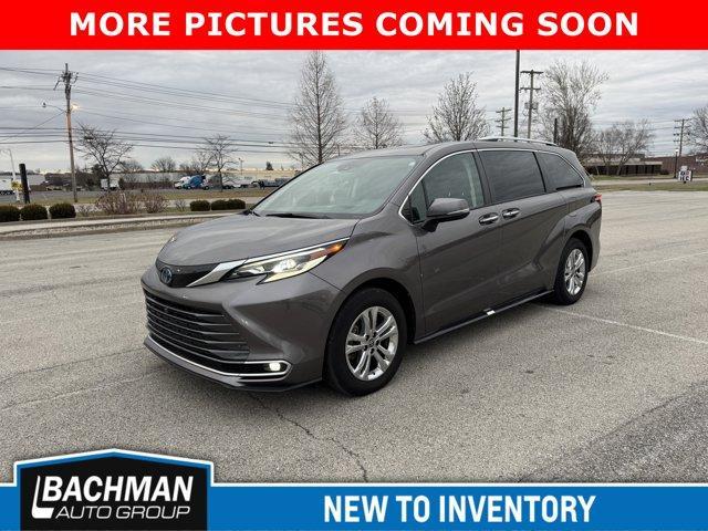 used 2023 Toyota Sienna car, priced at $53,995