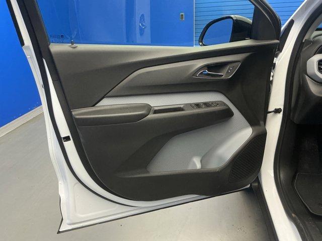 new 2027 Chevrolet Bolt car