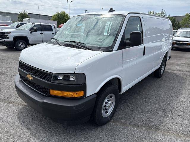 new 2025 Chevrolet Express 3500 car, priced at $50,190
