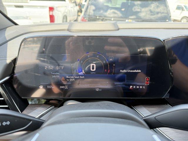 new 2025 Chevrolet Suburban car