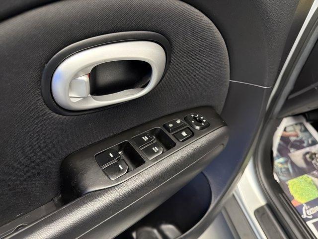 used 2015 Kia Soul car, priced at $9,623