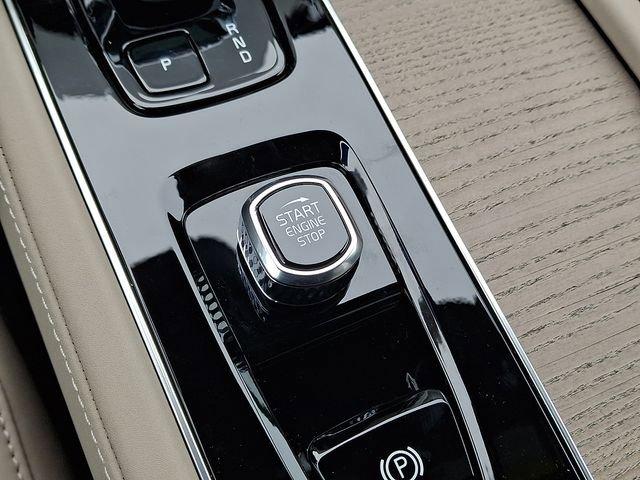new 2026 Volvo XC90 car, priced at $62,830