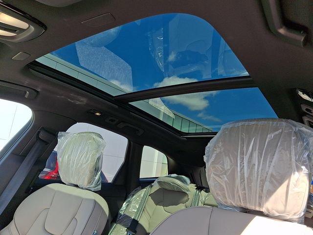 new 2026 Volvo XC60 car, priced at $59,290