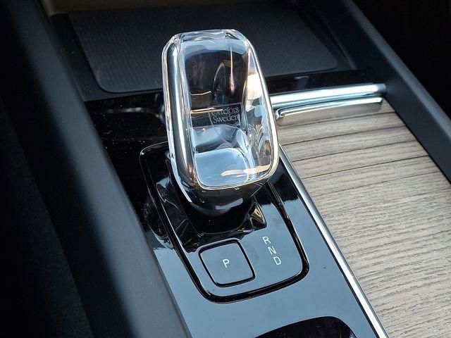 new 2026 Volvo XC60 car, priced at $57,985