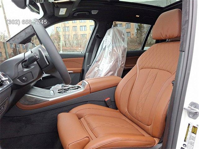 new 2026 BMW X7 car, priced at $106,625