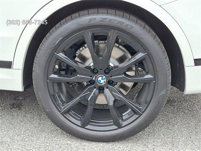 new 2026 BMW X7 car, priced at $106,625