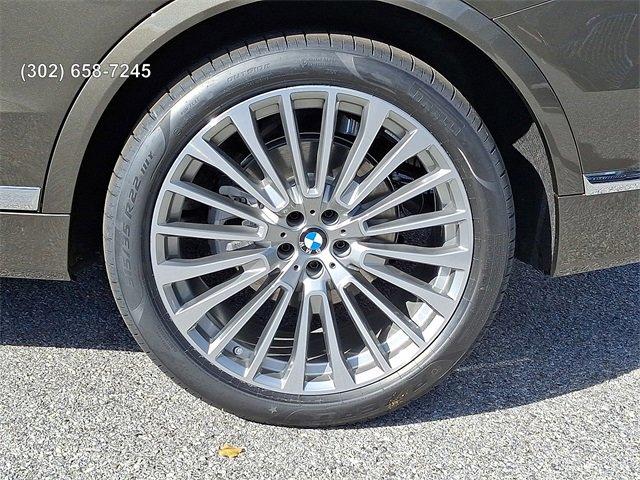 new 2026 BMW X7 car, priced at $103,525