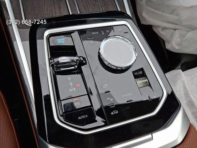 new 2026 BMW i7 car, priced at $139,800