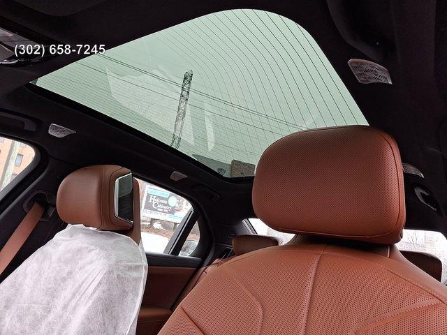 new 2026 BMW i7 car, priced at $139,800