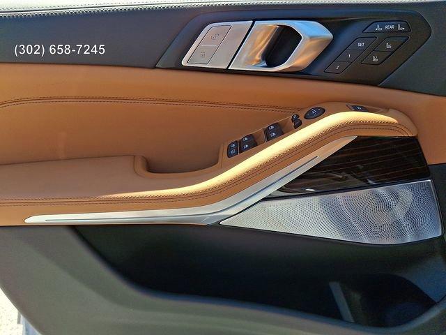 new 2027 BMW X7 car, priced at $106,555