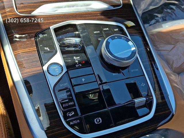 new 2027 BMW X7 car, priced at $106,555