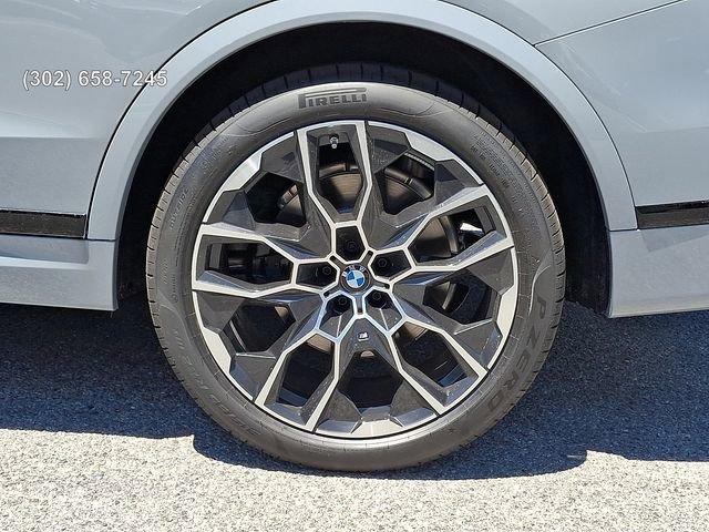 new 2027 BMW X7 car, priced at $106,555