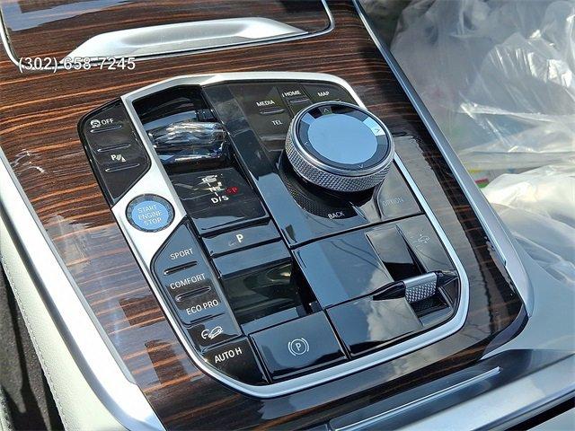 new 2026 BMW X7 car, priced at $105,075